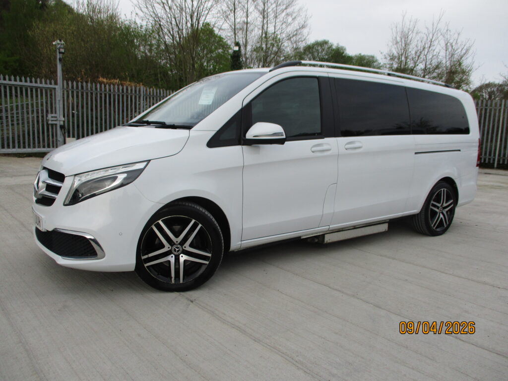 MERCEDES V220d Extra Long 2.0 Sport 9G-TRONIC Plus J46003