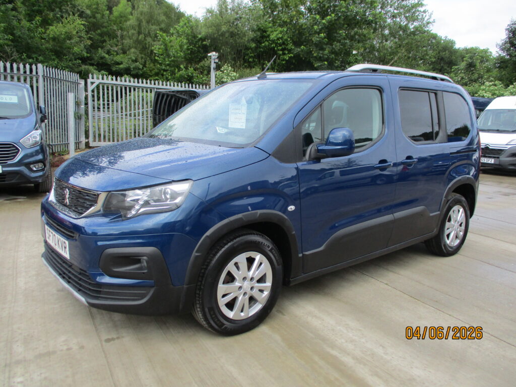 Peugeot Rifter 1.5 BlueHDi 100 Allure  J46400